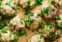 Keto Recipe – Swedish Meatballs A "Creamy & Meaty" Low-Carb Ground Beef Dish