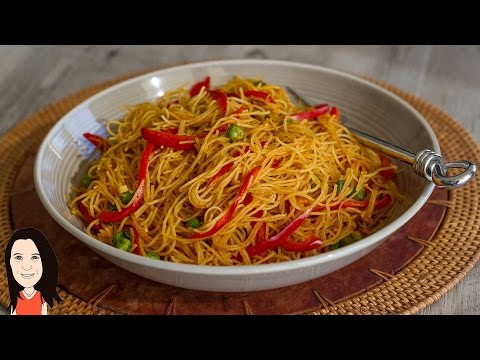 EASY Curried Singapore Rice Noodles - No Oil Low Fat Recipe!